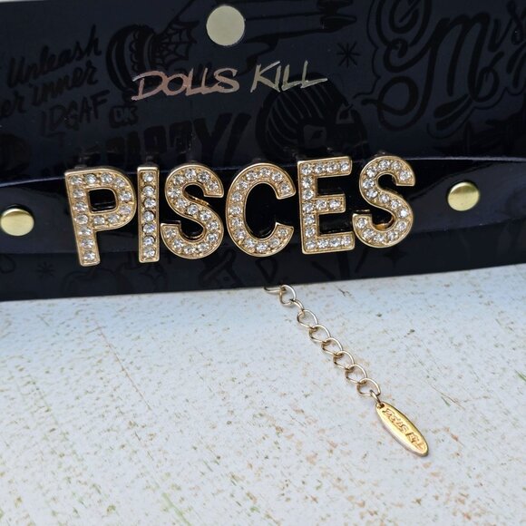 HOROSCOPEZ ✦ Undivided Attention Spike Choker ✦ Pisces ✦ Gold ✦ Vinyl ✦ NWT - Picture 4 of 5